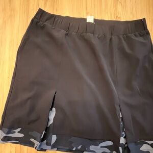 Chico's Women's Zenergy Navy Blue Camo Tennis Skort With Under Shorts Size 0